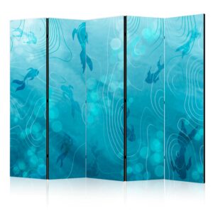 Paraván - Koi Fish Beneath the Water Surface - A Cluster of Japanese Fish in the Depths of the Pond in Shades of Navy and Blue